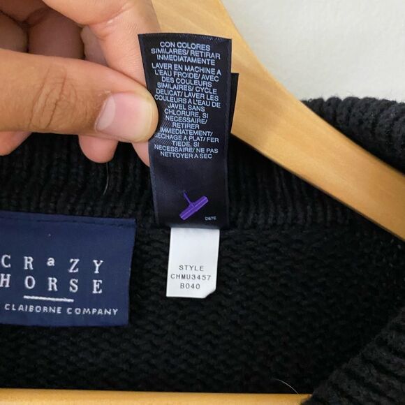 Crazy Horse Women's Christmas Full Zip Cardigan Sweater Black Size S - Picture 5 of 8